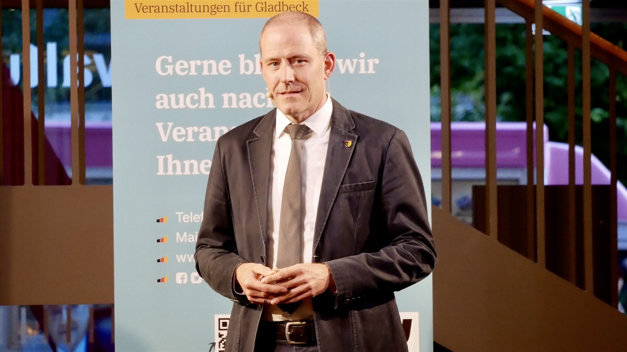 Peter Rademacher im Austausch mit Gladbecker Bürgern